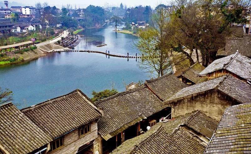 逃离无人城堡